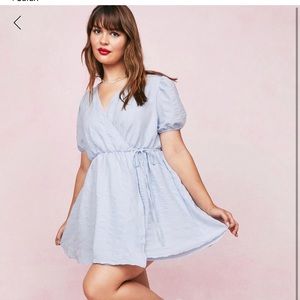 Nasty Gal Blue Crinkle Wrap Dress Size 16